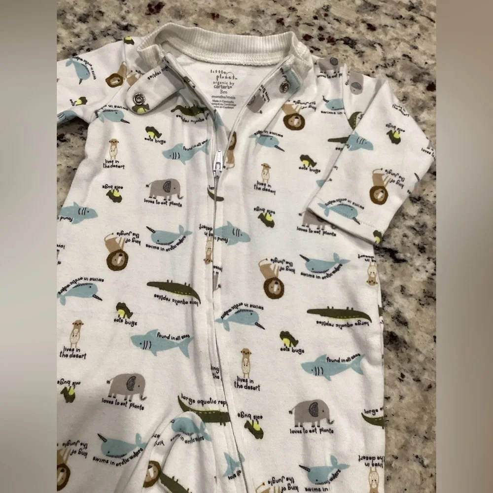 Lot of 2 for baby 3-6M Easter Outfit & Animal Print lg sleeve feet in Onesie EUC